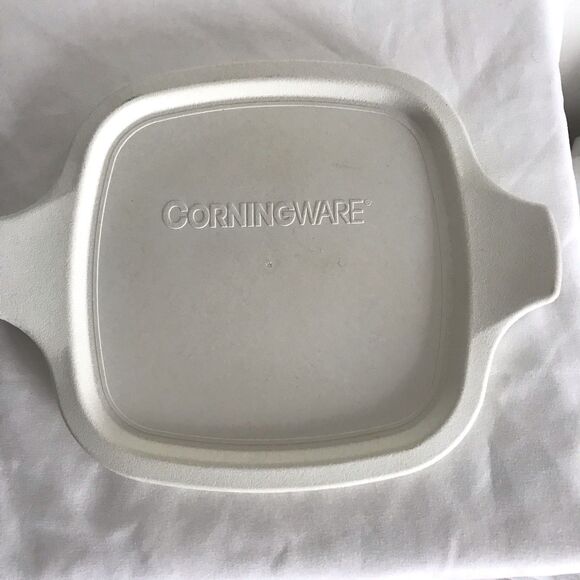 Corning Ware Vintage White P-43-B 700ml Petite Casserole w/ P-43-PC Sealing Lid - Picture 6 of 9